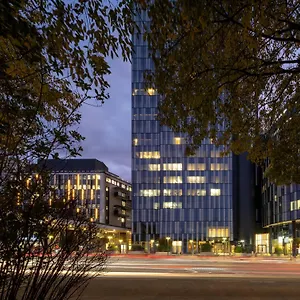 https://holiday-inn-south.vienna-besthotels.com